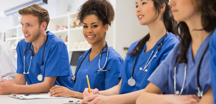 Fully Funded Nursing Scholarships for International Students in USA 2023